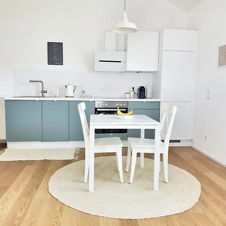 Luxusappartment In Stadtnaehe * 코플
